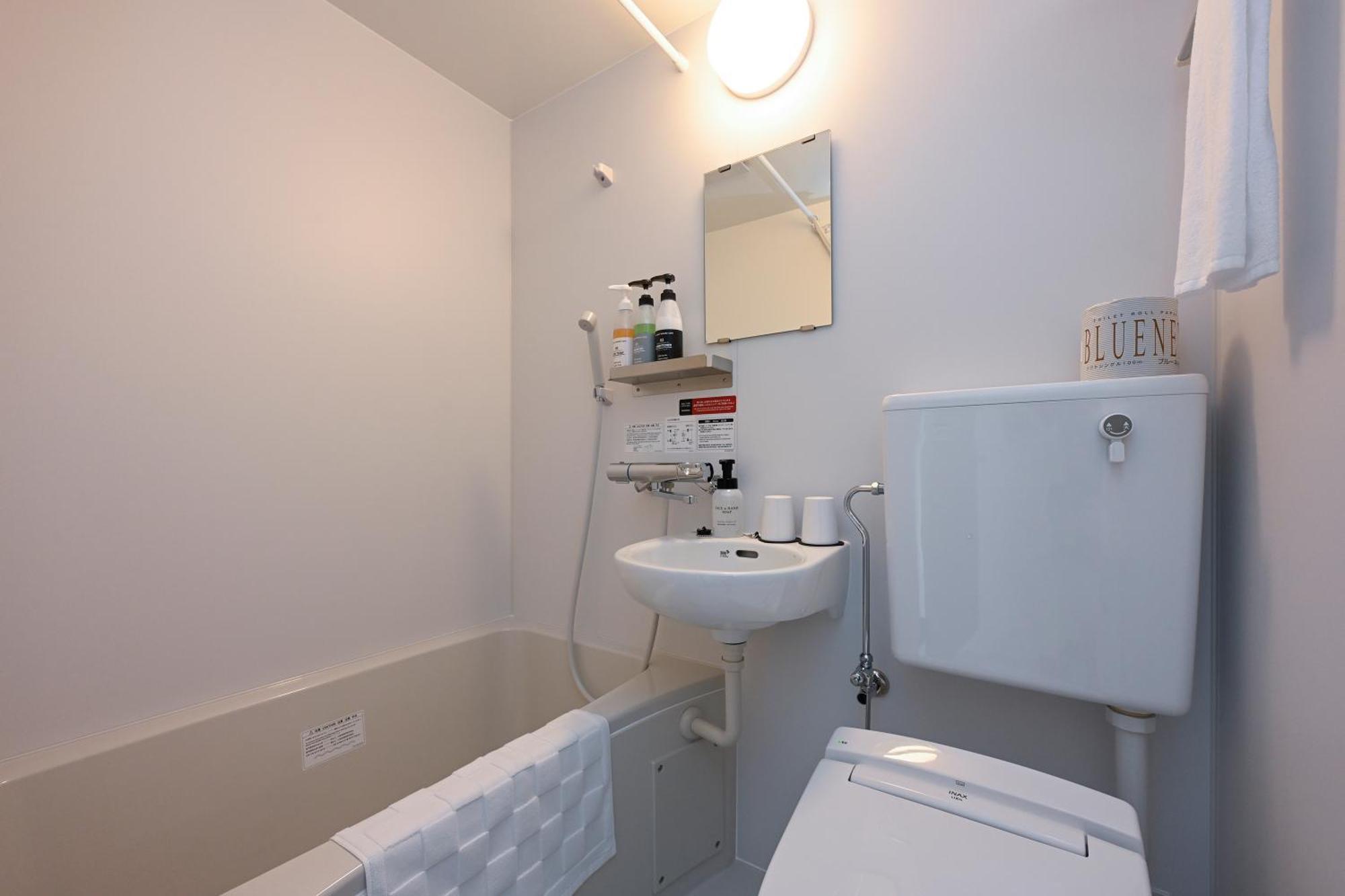 Hotel R9 The Yard Kanra Екстериор снимка